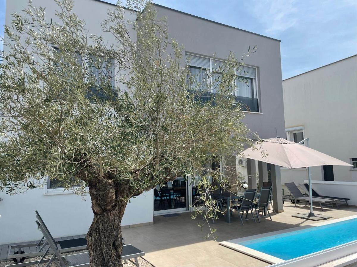 Villa DEA mit privatem beheiztem Pool Vrsi Exterior foto